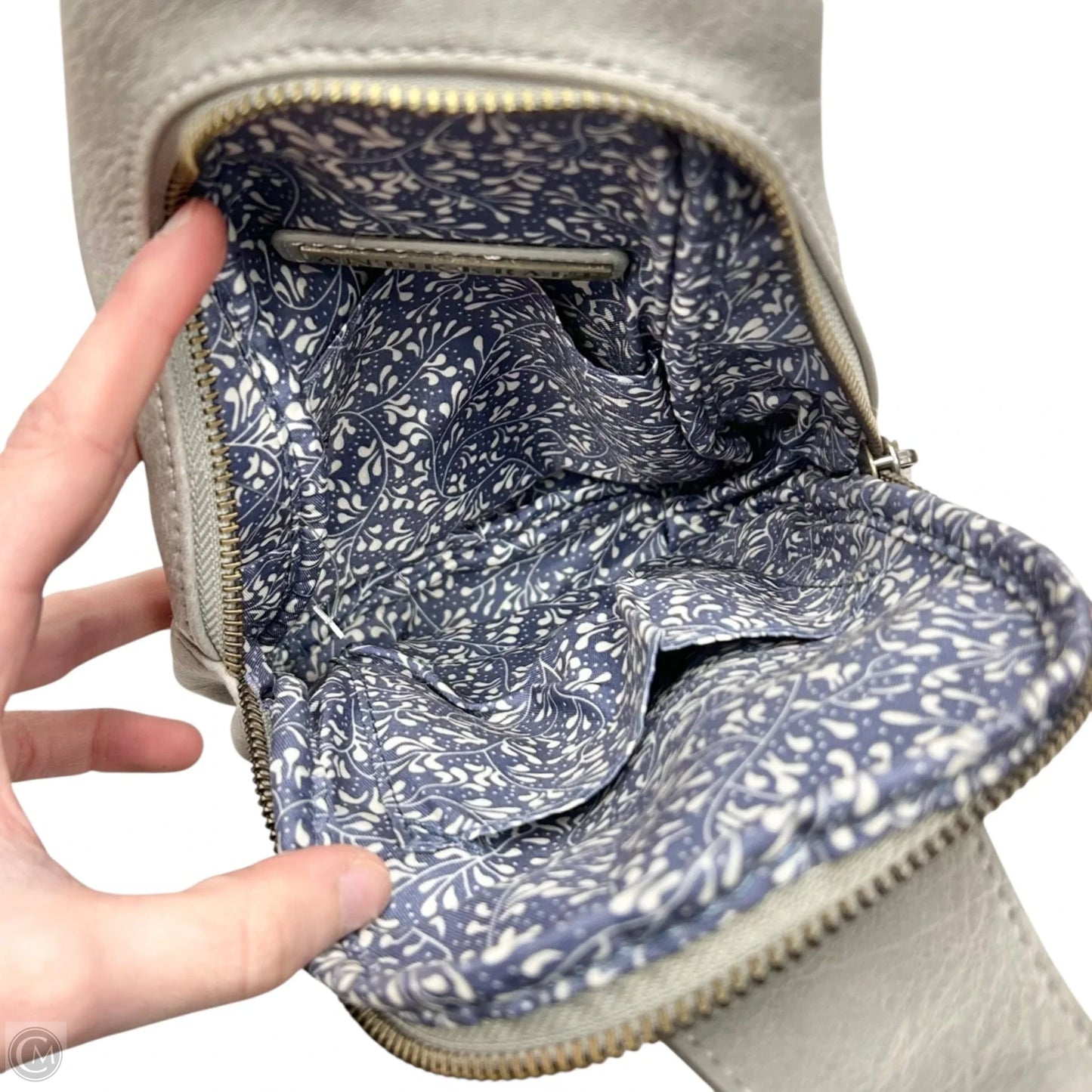 Belt Bag By Antik Kraft, Size: Small