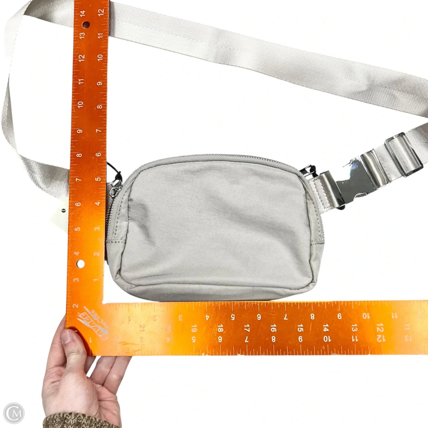 Belt Bag By Madison West, Size: Small