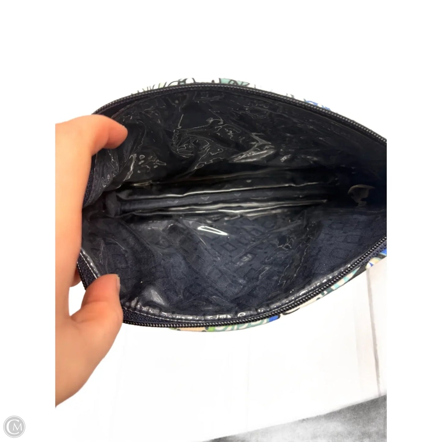 Makeup Bag By Vera Bradley, Size: Medium