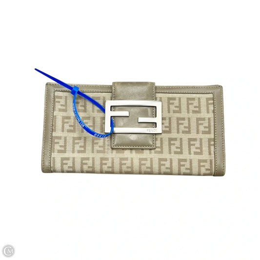 Wallet Luxury Designer By Fendi, Size: Medium