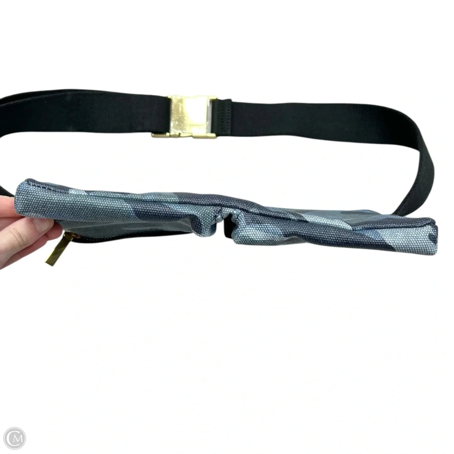 Belt Bag By Gili, Size: Medium
