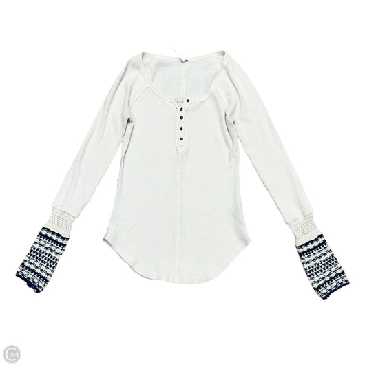 Top Long Sleeve By Free People In Blue & White, Size: M