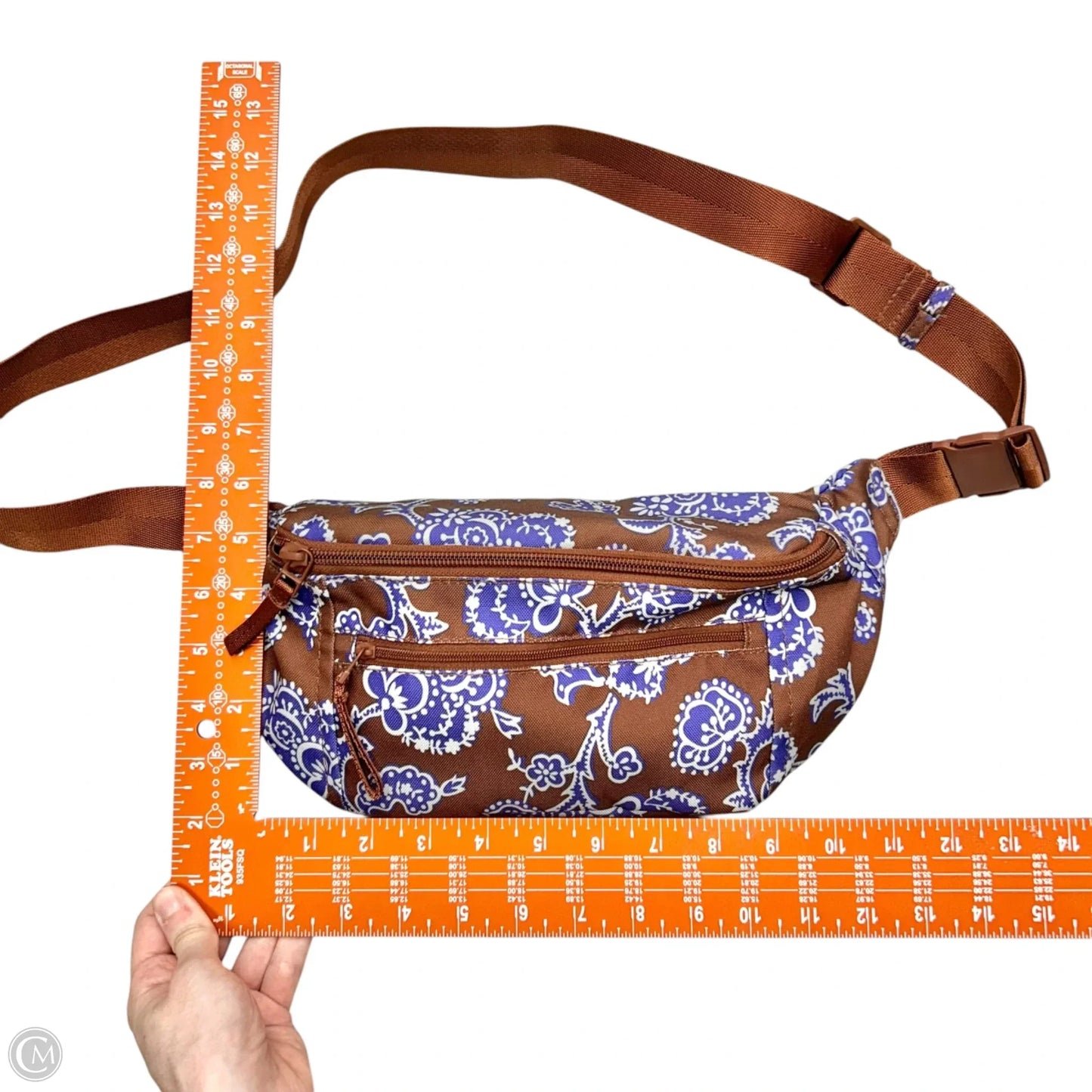 Belt Bag By Vera Bradley, Size: Medium
