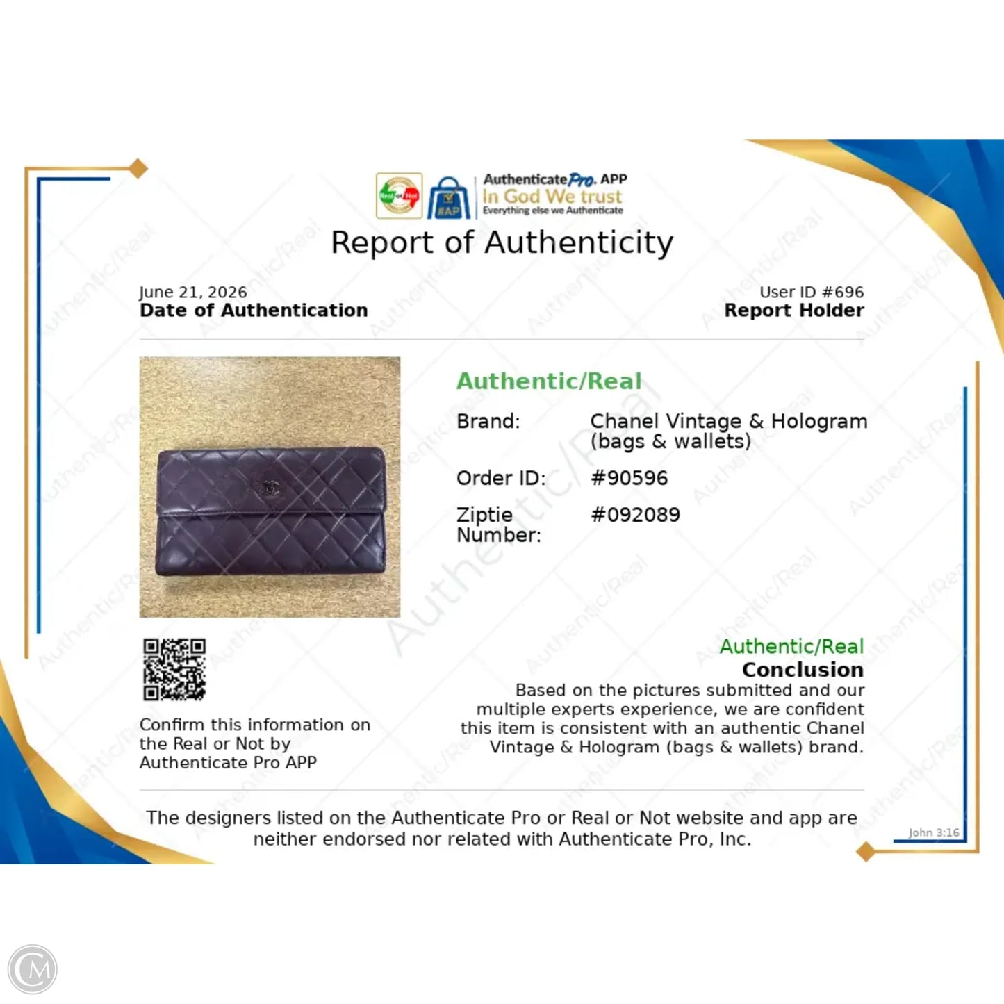 Wallet Luxury Designer By Chanel, Size: Medium