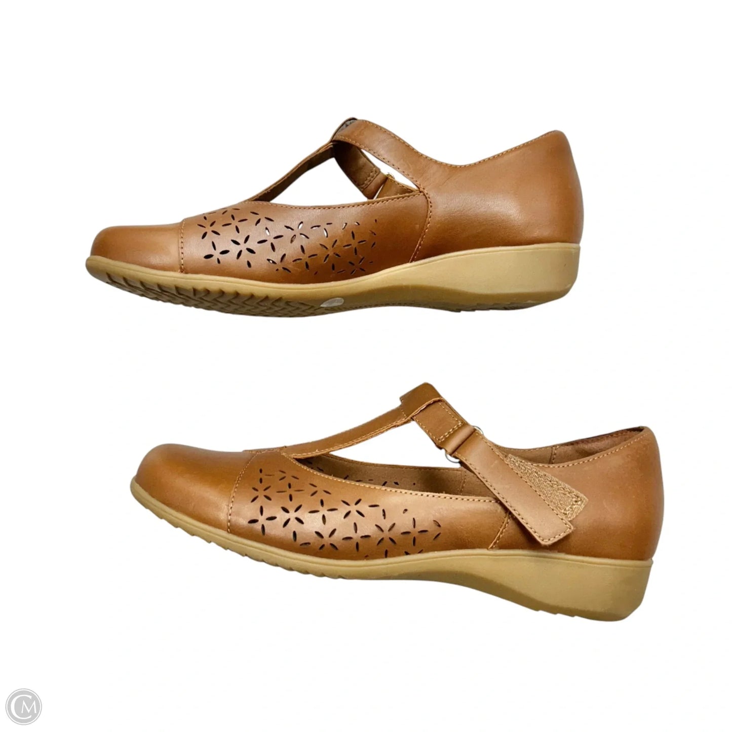 Shoes Flats By Cobb Hill In Tan, Size: 7