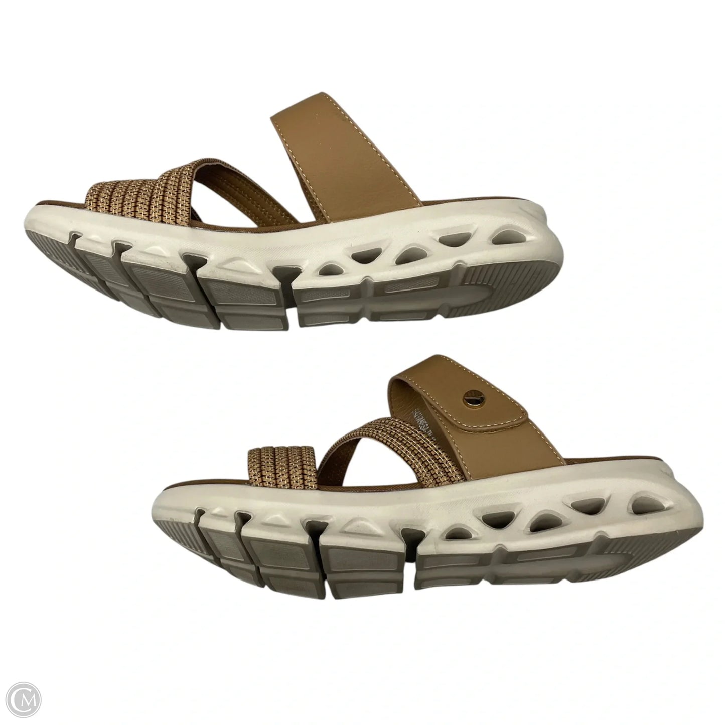 Sandals Flats By Clothes Mentor In Tan, Size: 9.5