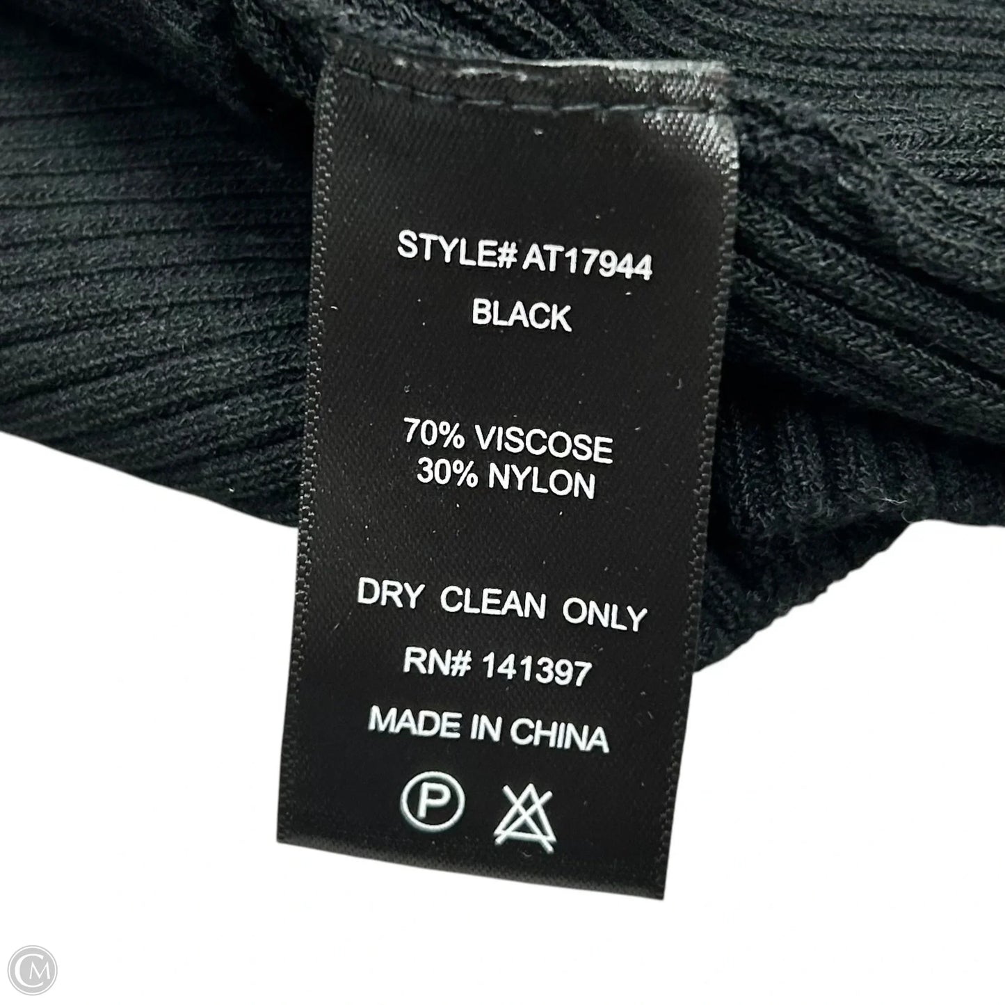 Top Long Sleeve By Astr The Label In Black, Size: M