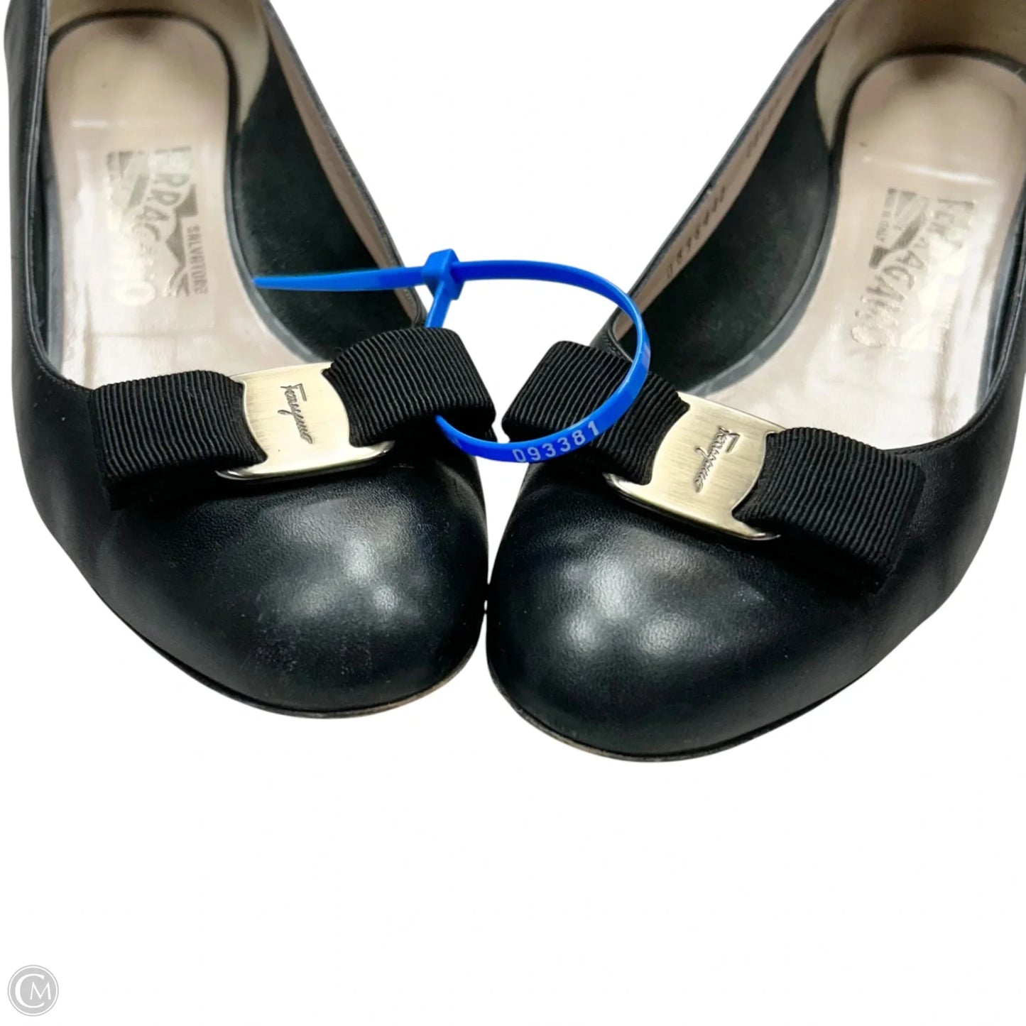 Shoes Luxury Designer By Ferragamo In Black, Size: 9