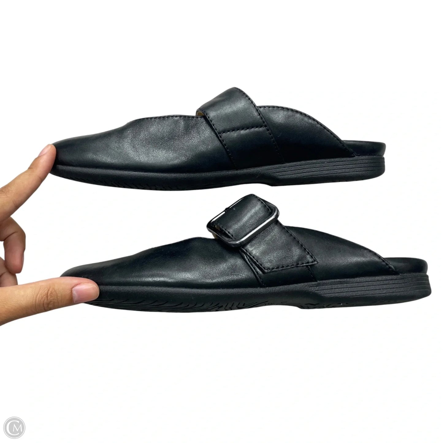 Shoes Flats By Dansko In Black, Size: 6.5