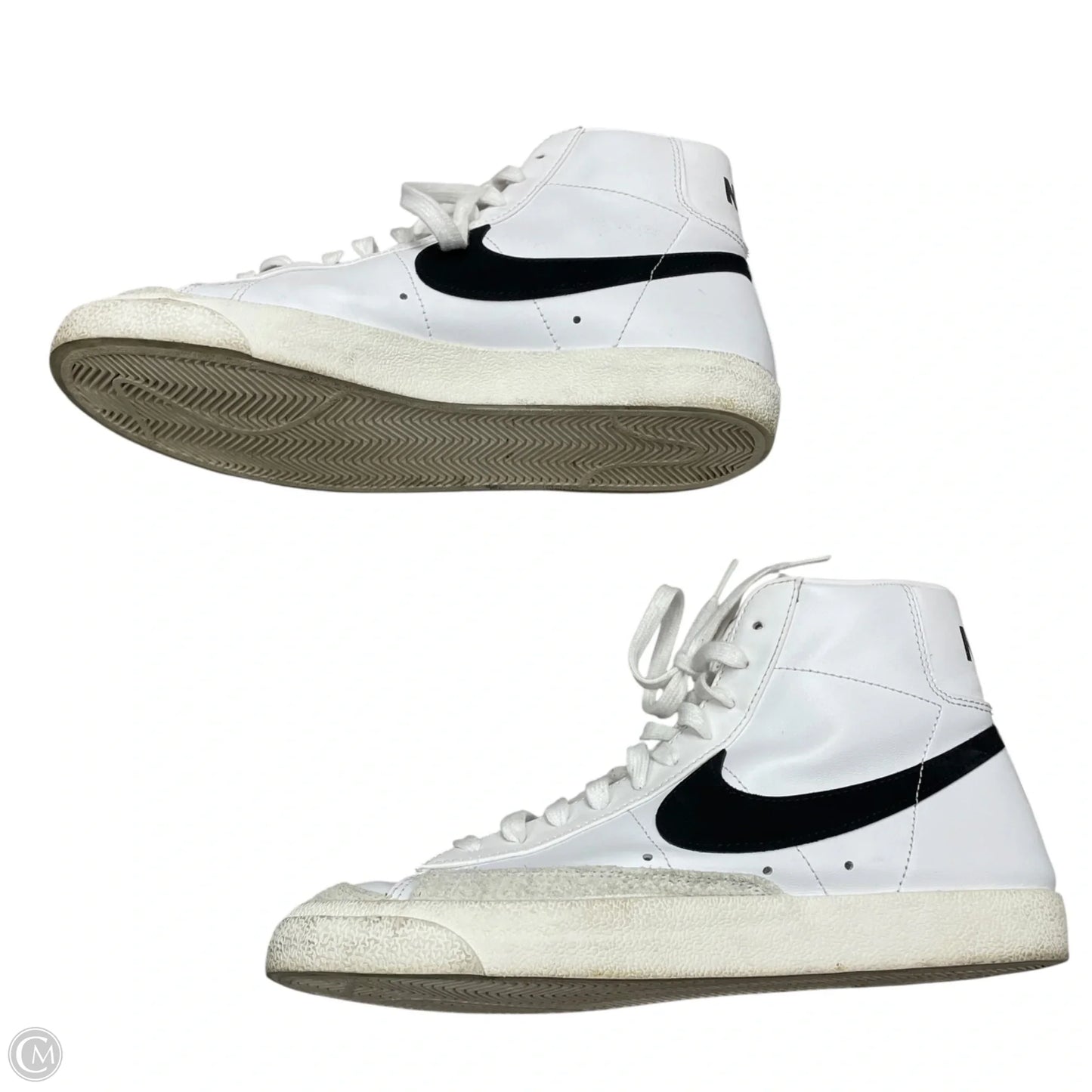Shoes Sneakers By Nike In Black & White, Size: 9