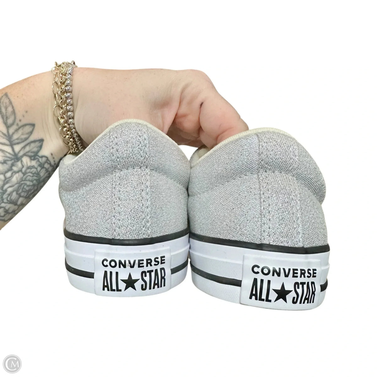 Shoes Sneakers By Converse In Silver, Size: 9.5