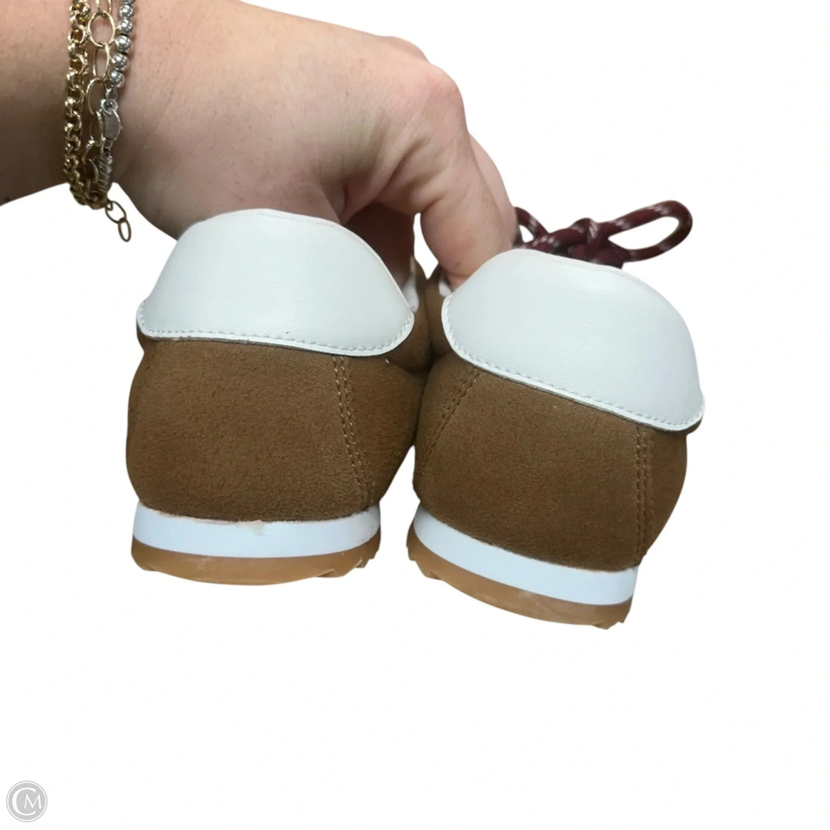 Shoes Sneakers By Universal Thread In Tan, Size: 8