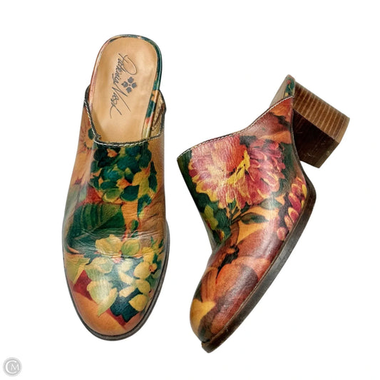 Shoes Designer By Patricia Nash In Floral Print, Size: 9.5
