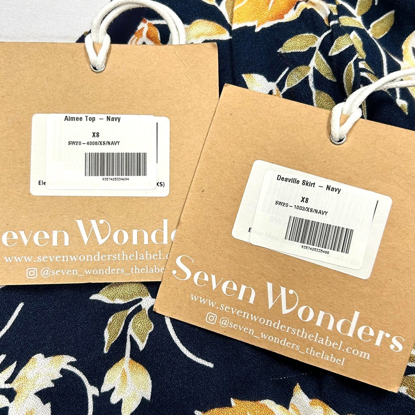 Skirt Set 2pc By Seven Wonders Size: Xs