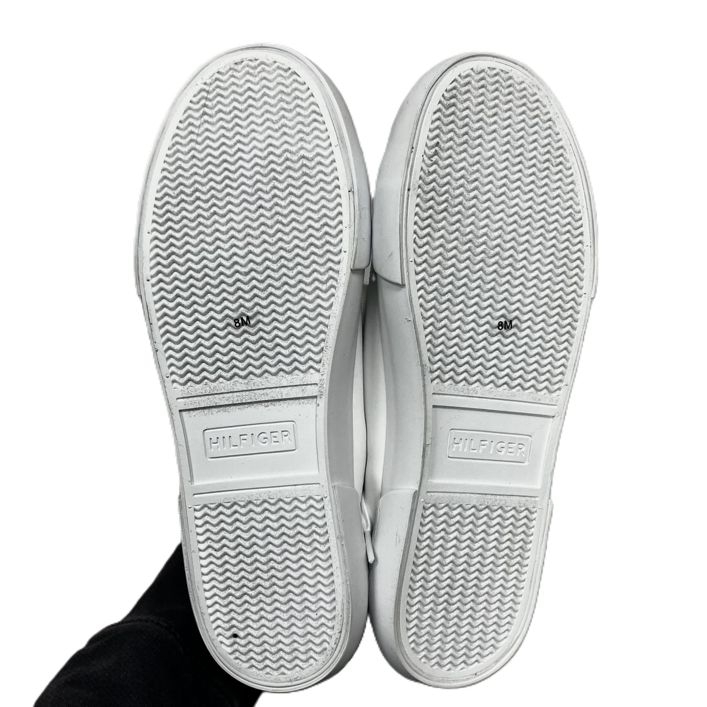 Shoes Sneakers By Tommy Hilfiger In White, Size: 8