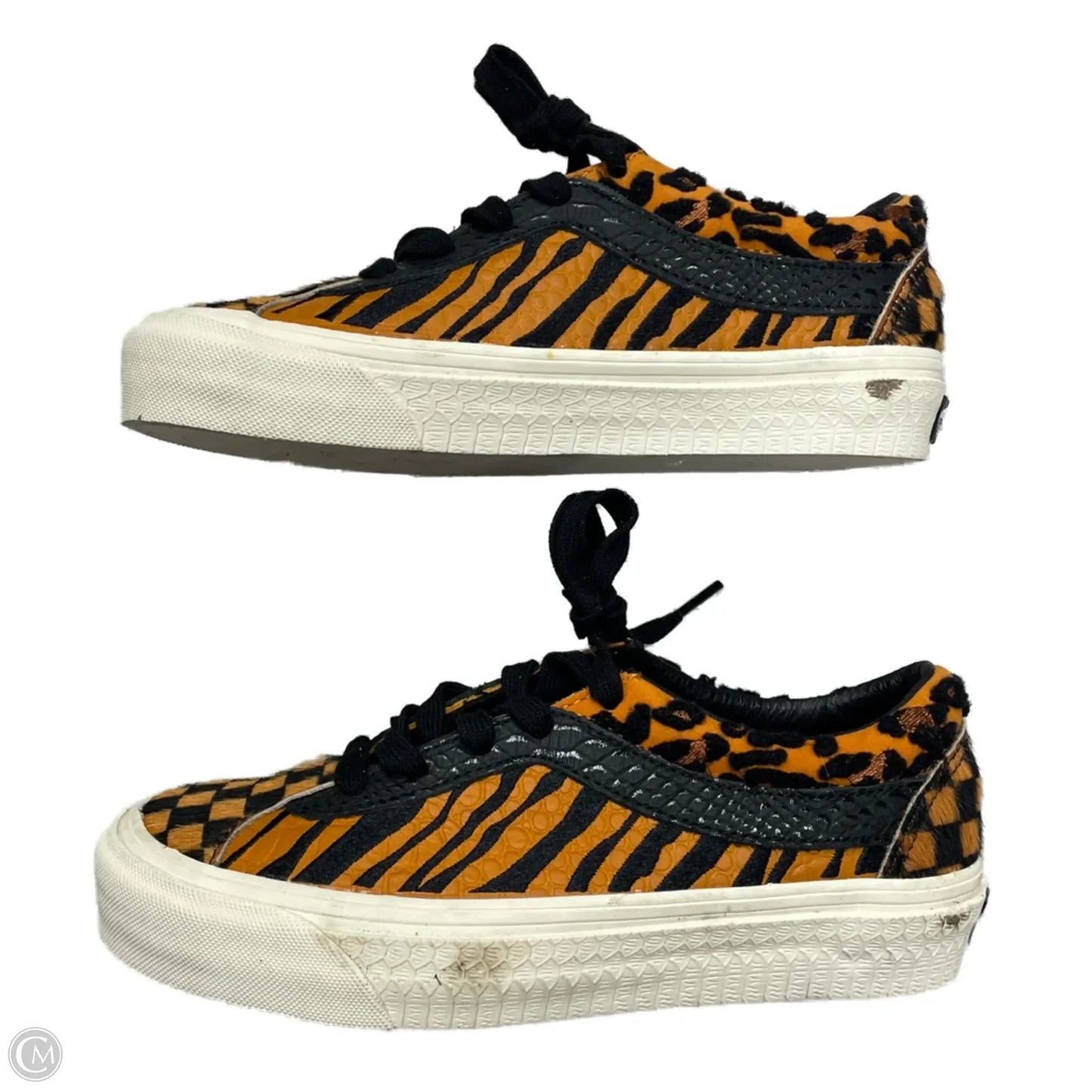 Shoes Sneakers By Vans In Multi-colored, Size: 5.5