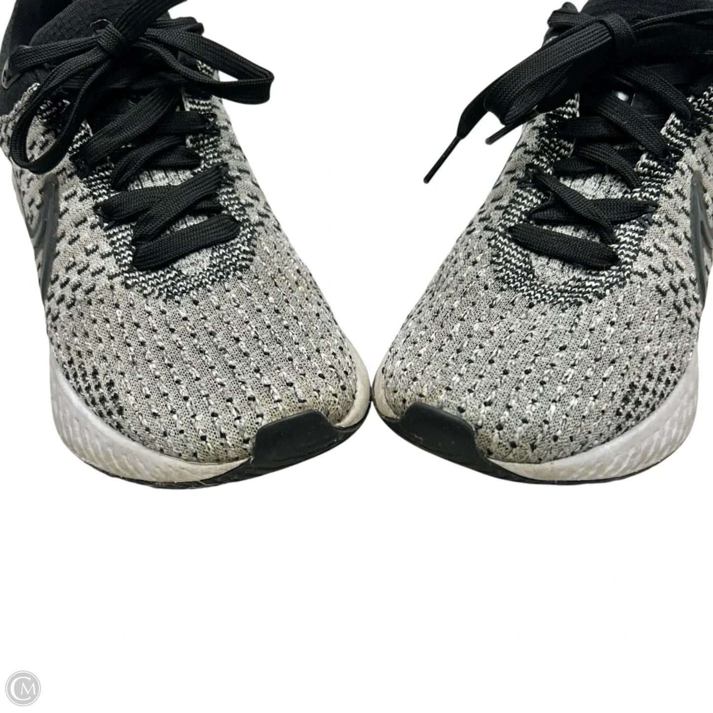 Shoes Athletic By Nike In Grey, Size: 7.5