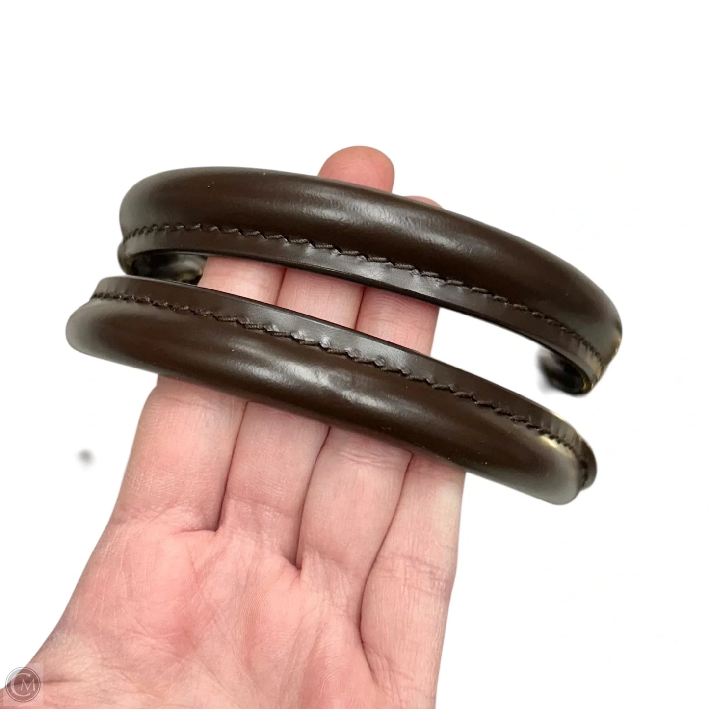 Crossbody Luxury Designer By Louis Vuitton, Size: Small