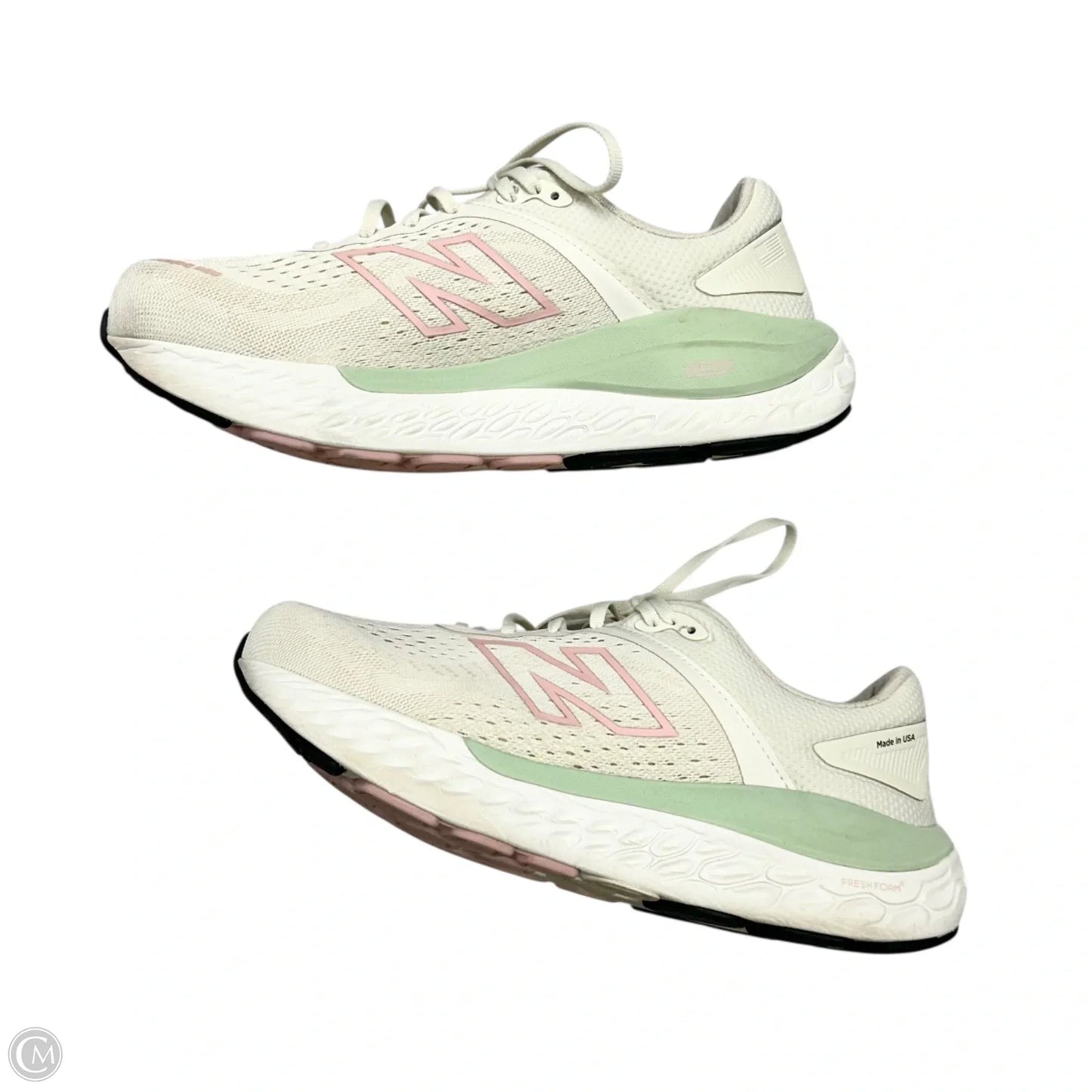 Shoes Athletic By New Balance In Cream & Pink, Size: 9.5
