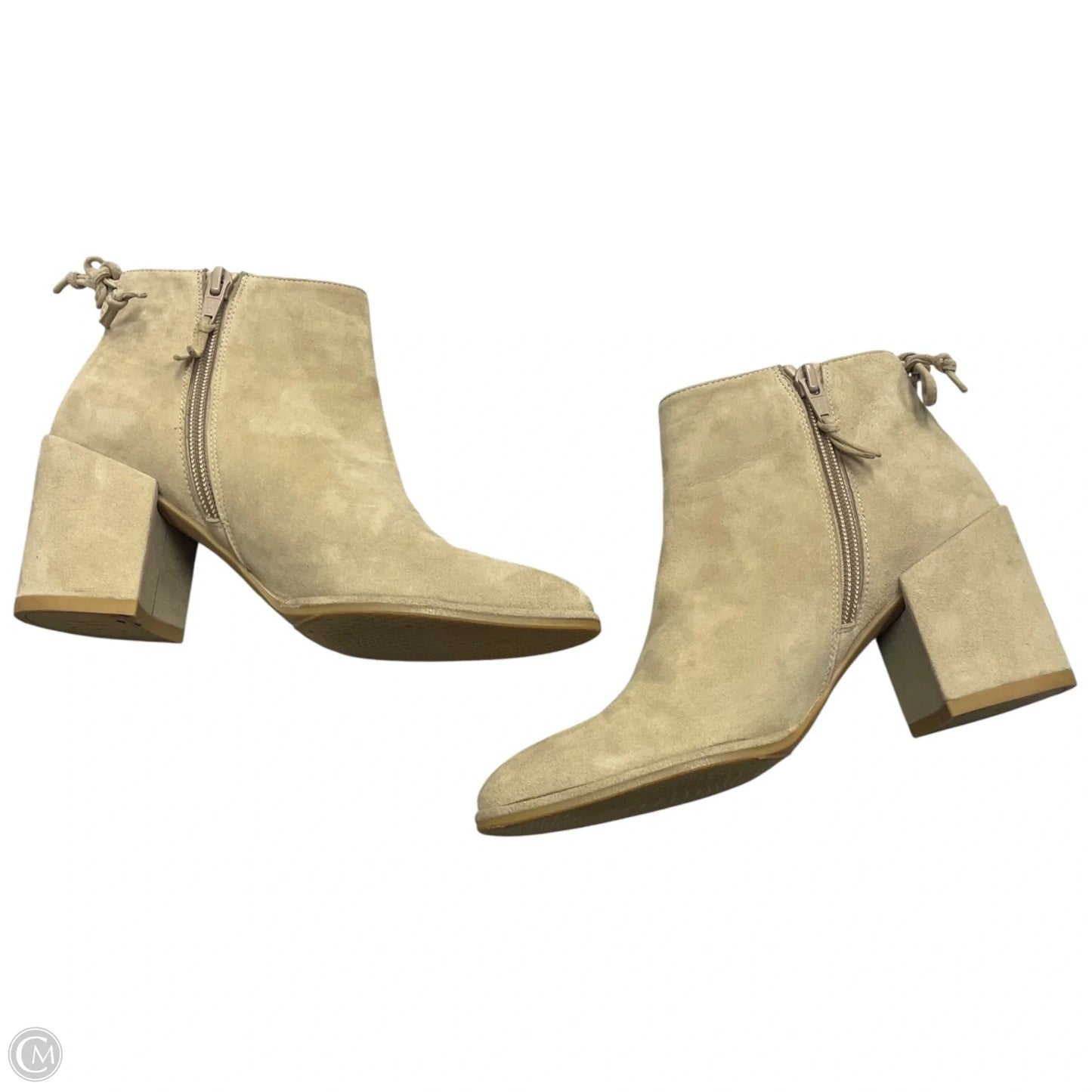 Boots Designer By Stuart Weitzman In Cream, Size: 5