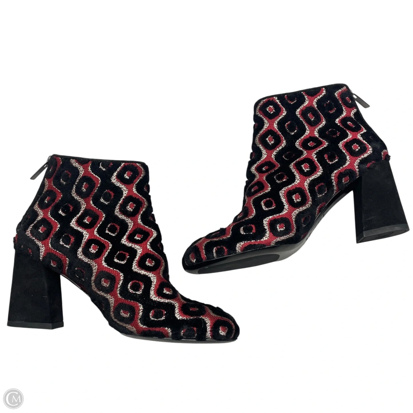 Boots Designer By Stuart Weitzman In Black & Red, Size: 5