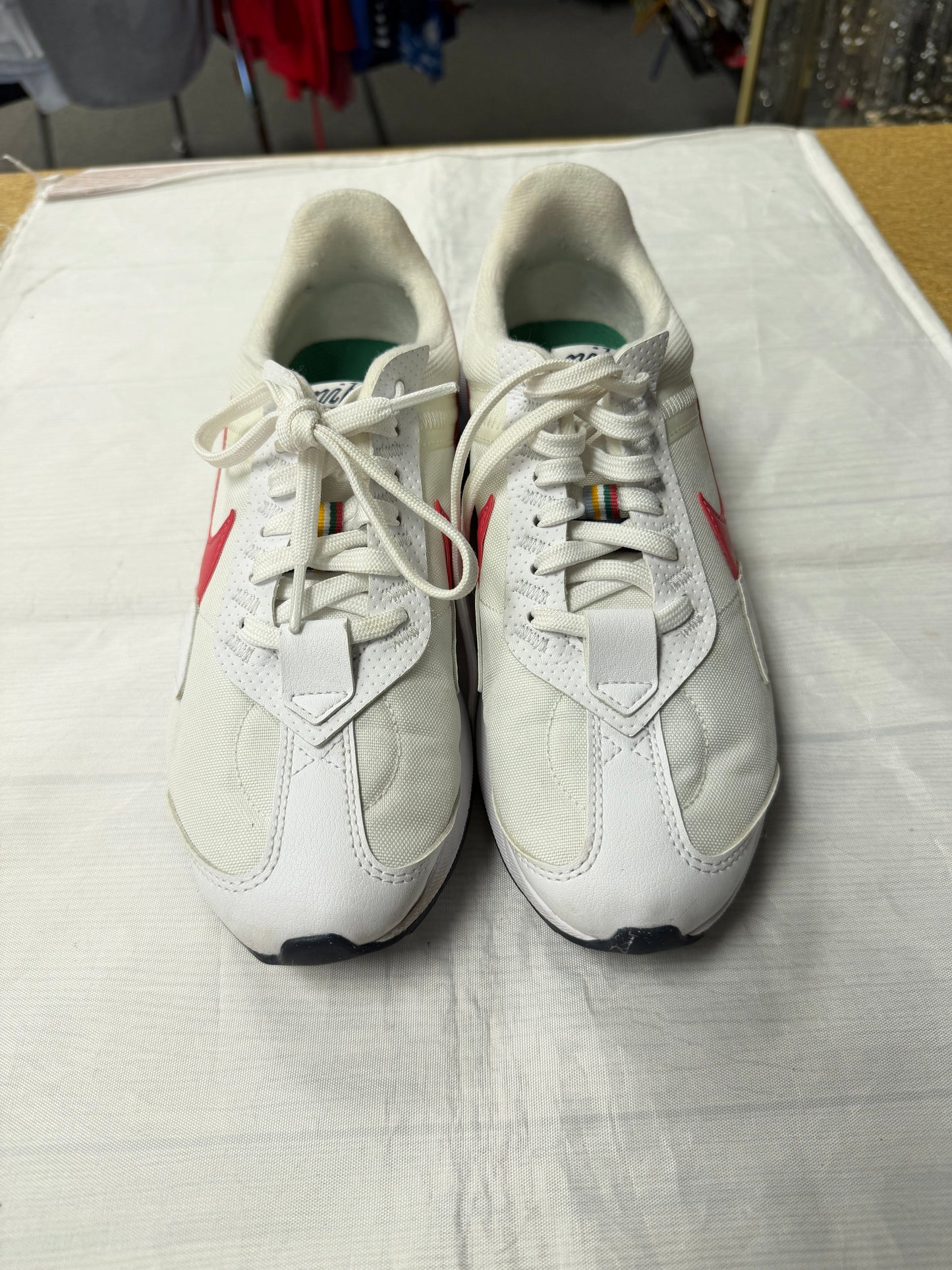 Shoes Athletic By Nike In White, Size:8