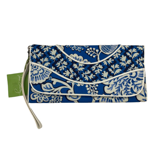 Wristlet By Vera Bradley  Size: Large