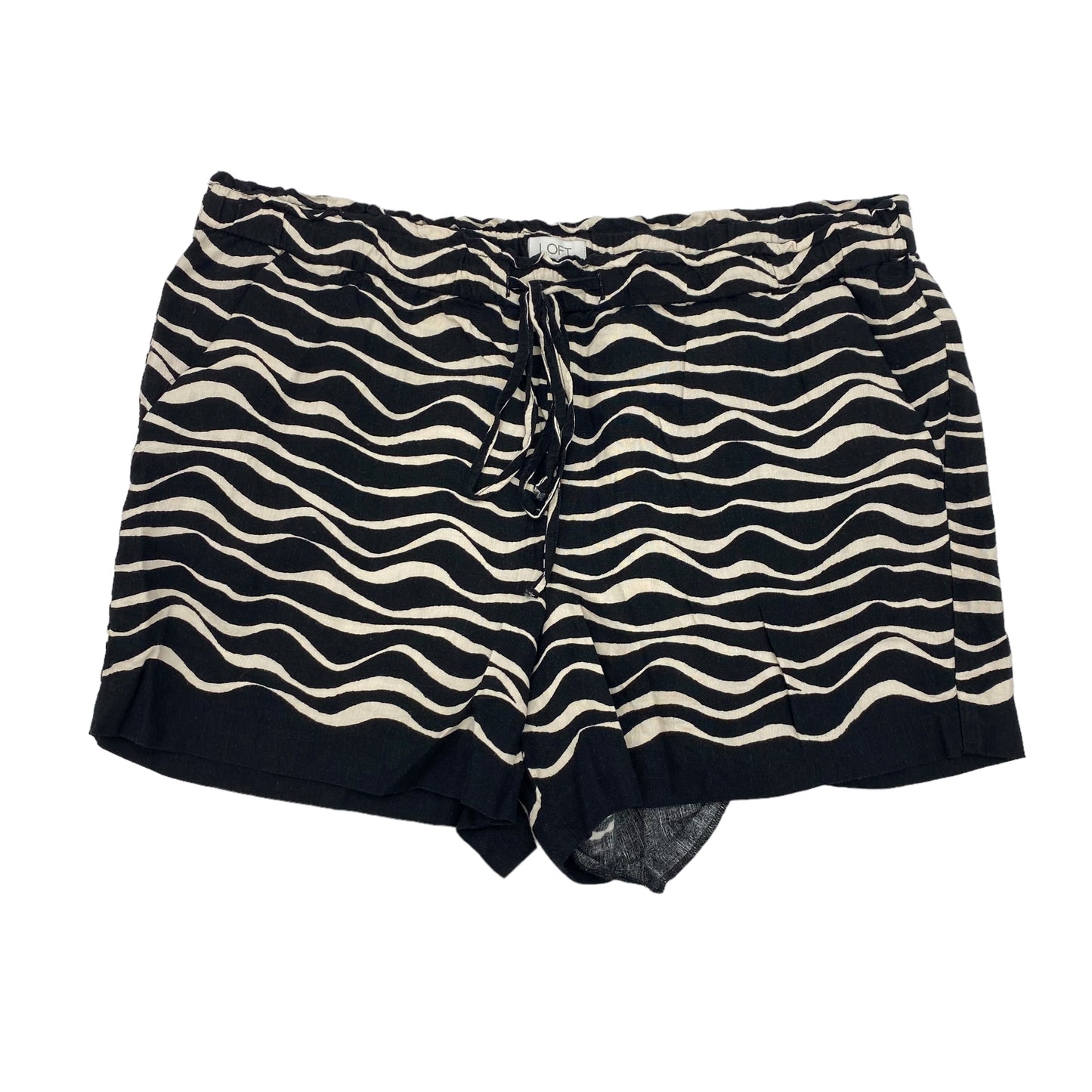 Black & White Shorts Loft, Size L