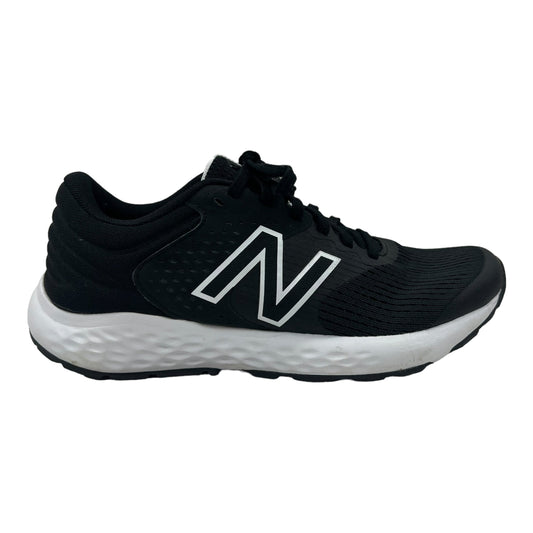 Black Shoes Athletic Nike, Size 7.5