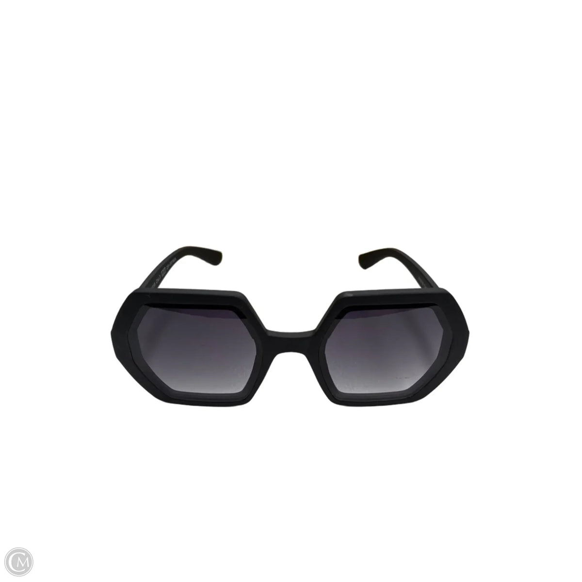 Sunglasses By Clothes Mentor, Size: