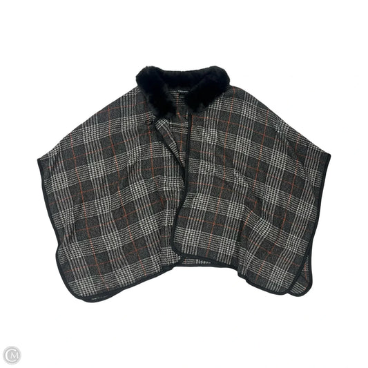 Poncho By Clothes Mentor In Grey, Size: Os