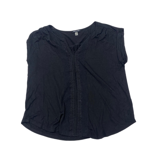 Top Short Sleeve By Cable And Gauge  Size: Xl