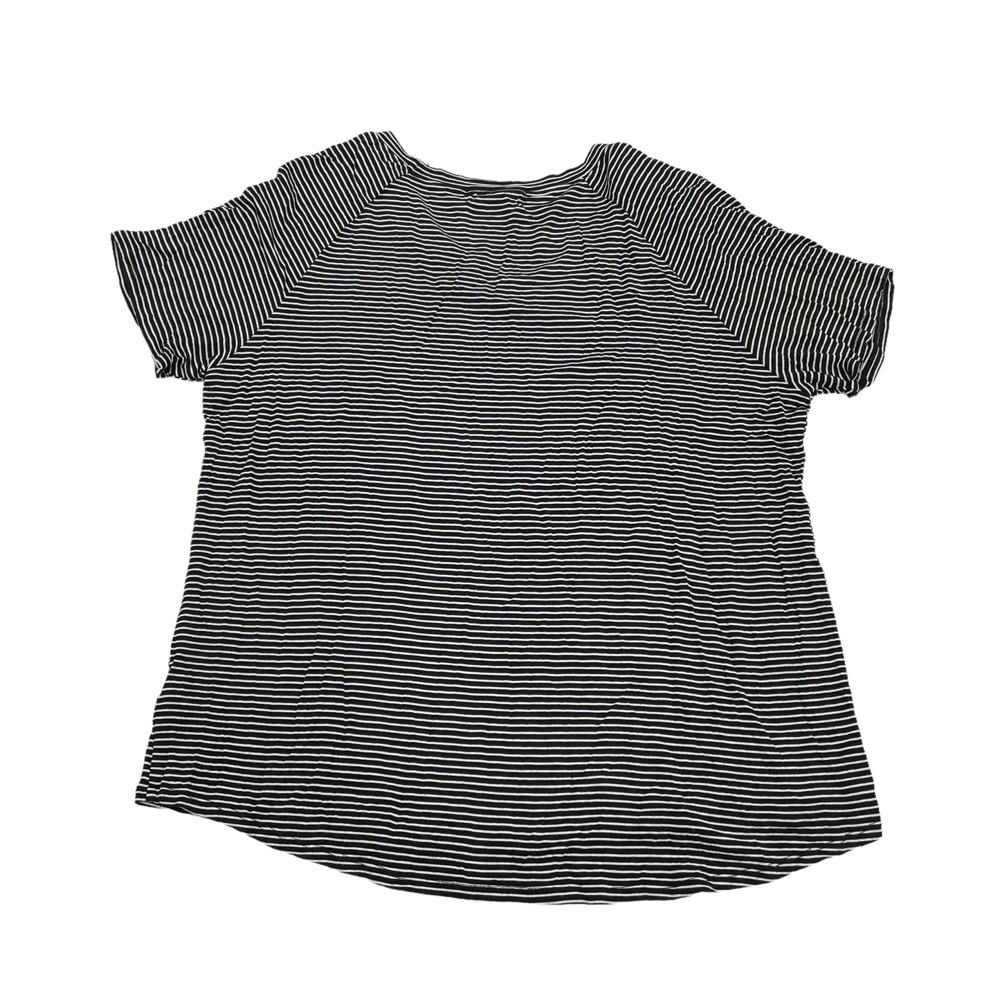 Top Short Sleeve By Clothes Mentor  Size: L