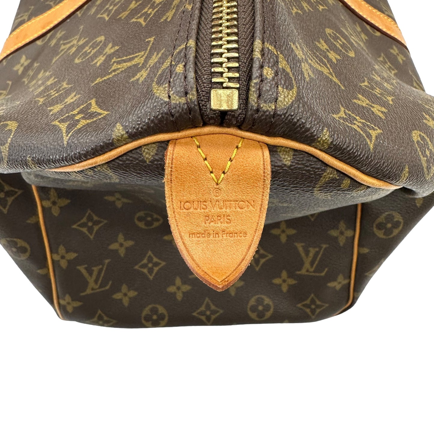 Duffle And Weekender Luxury Designer By Louis Vuitton  Size: Medium