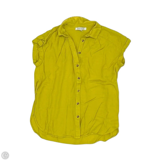 Top Short Sleeve By Rose And Olive In Yellow, Size: S