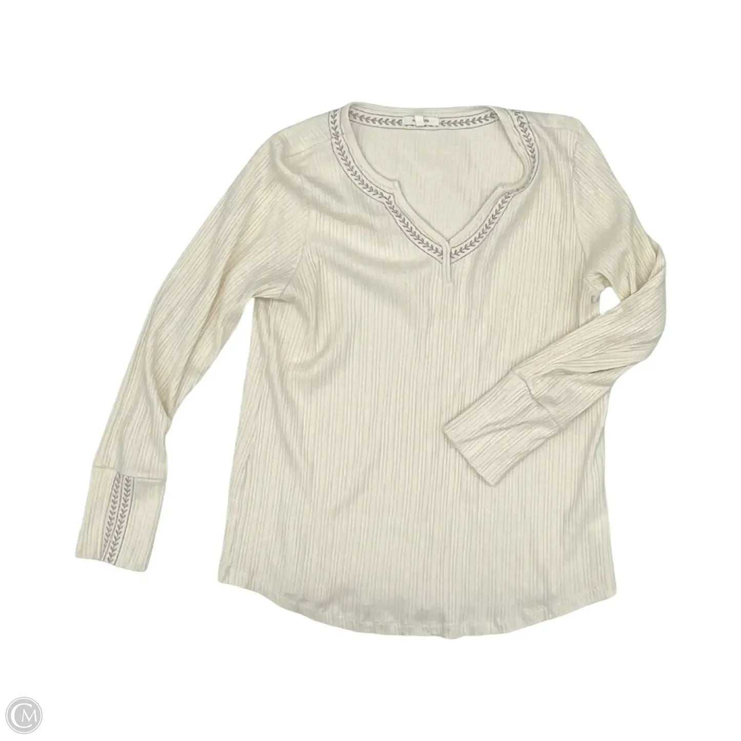 Top Long Sleeve By Maurices In Cream, Size: Xl