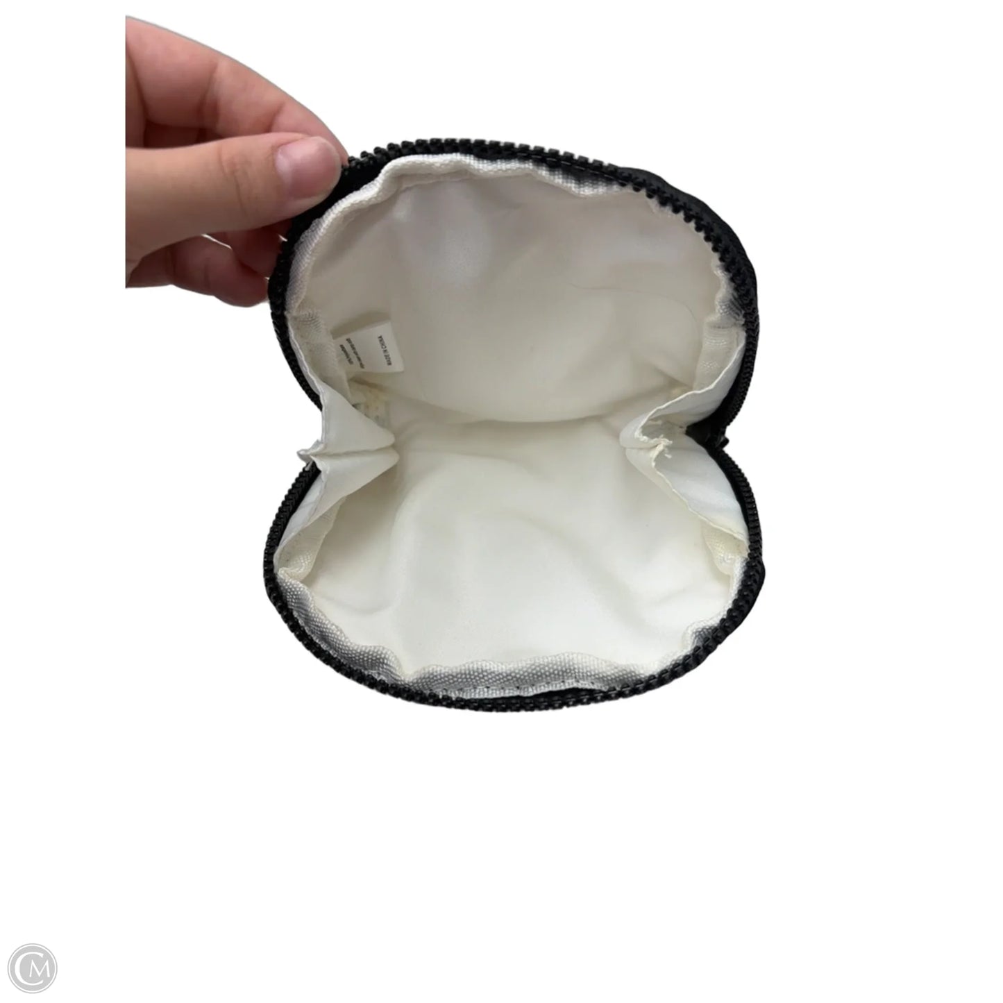 Makeup Bag By Clothes Mentor, Size: Small