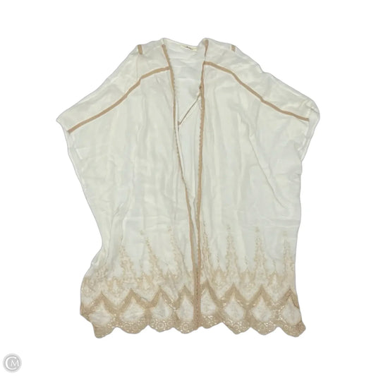Shawl By Andree By Unit In Cream & Tan, Size: S