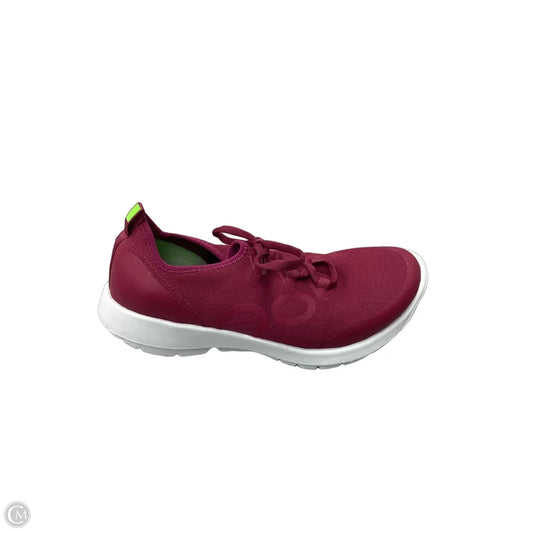 Shoes Athletic By Oofos In Red, Size: 9