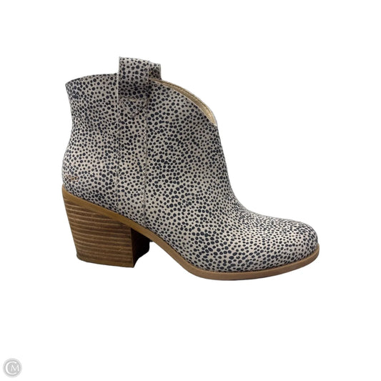 Boots Ankle Heels By Toms In Animal Print, Size: 9
