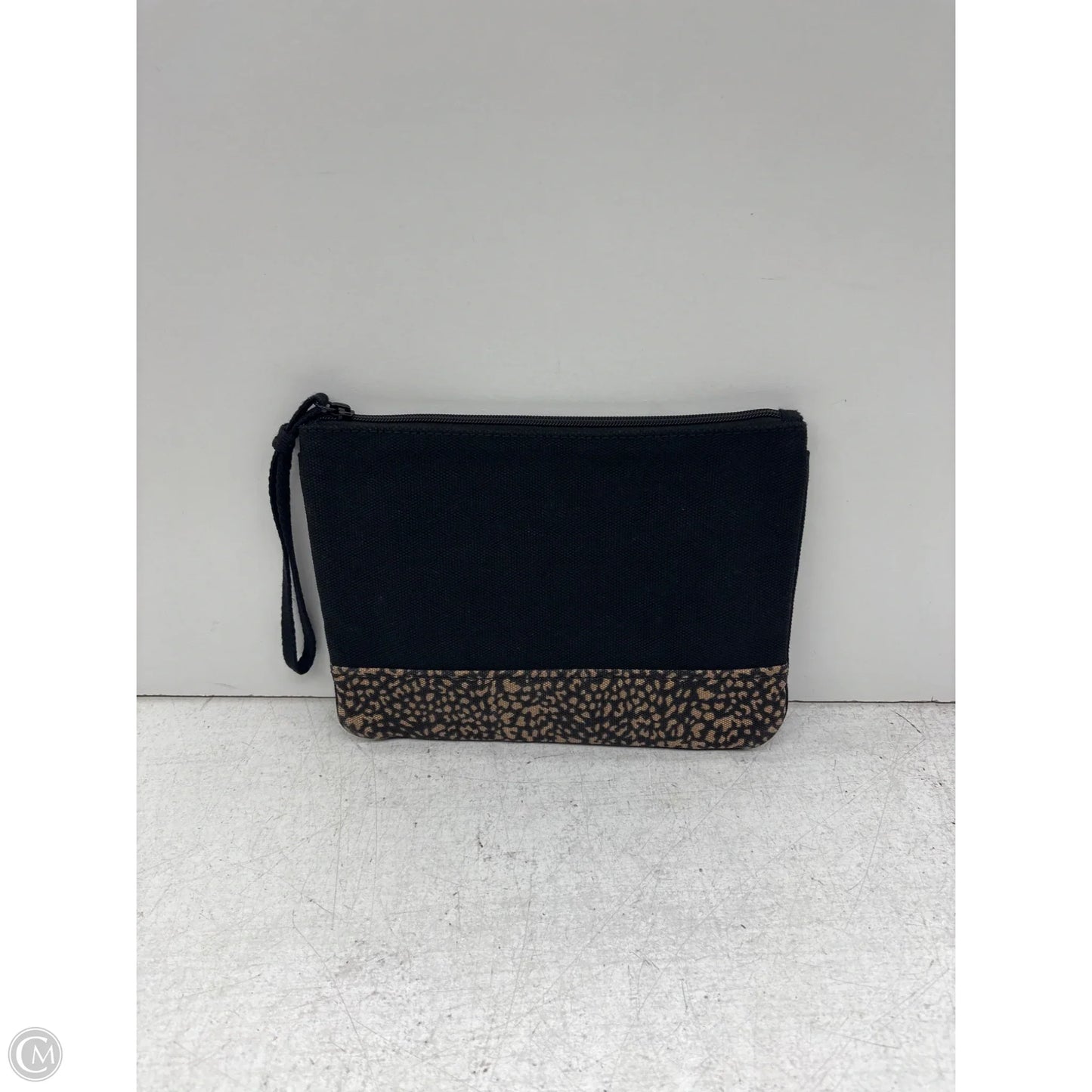 Wristlet By Lands End, Size: Medium