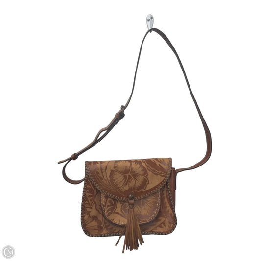 Crossbody Designer By Patricia Nash, Size: Medium