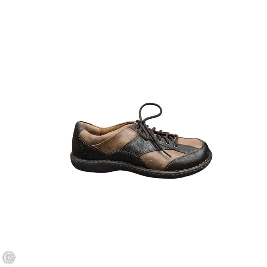 Shoes Sneakers By Boc In Brown, Size: 9