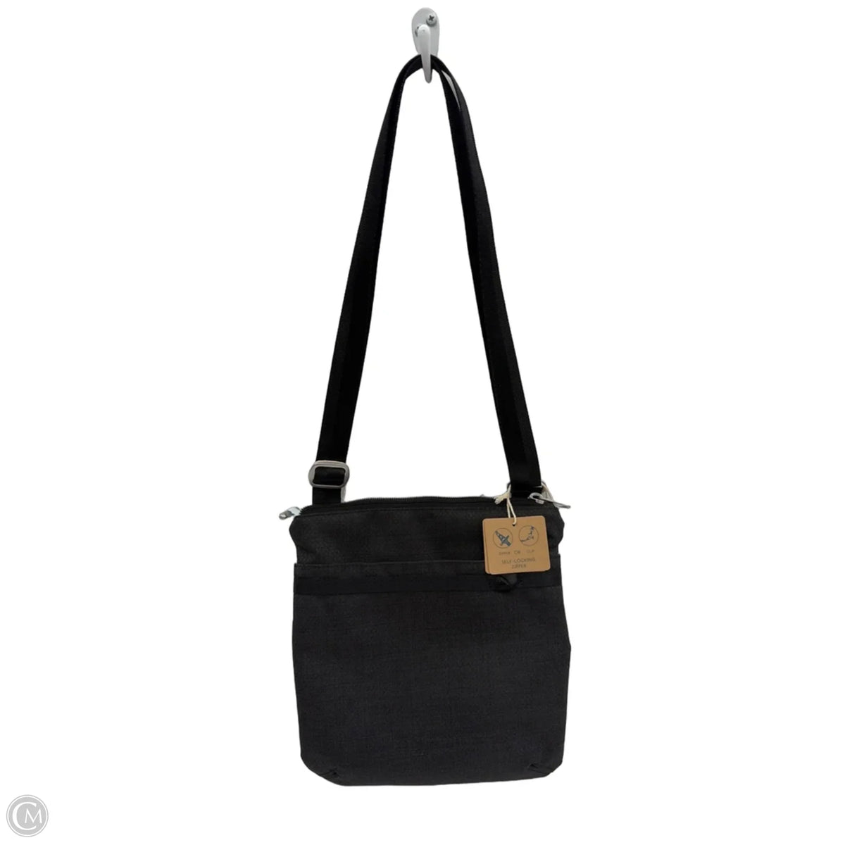 Crossbody By Clothes Mentor, Size: Medium