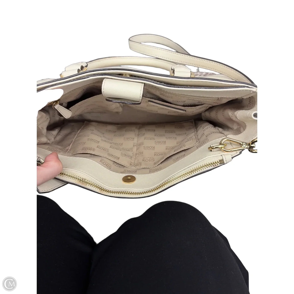 Handbag Designer By Michael Kors, Size: Medium