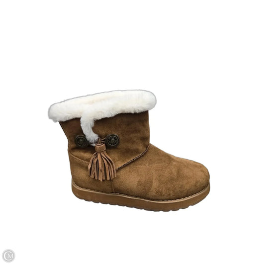 Boots Ankle Flats By Skechers In Tan, Size: 7.5