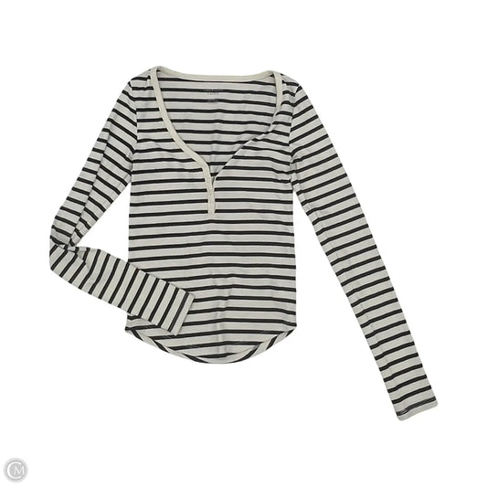 Top Long Sleeve By American Eagle In Black & White, Size: Xs