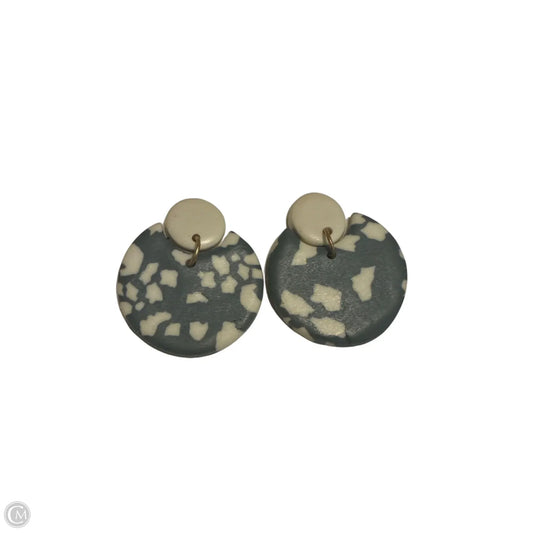 Earrings Dangle/drop By Clothes Mentor