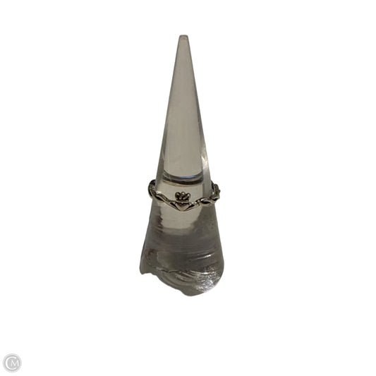 Ring Band By Clothes Mentor, Size: 6.5