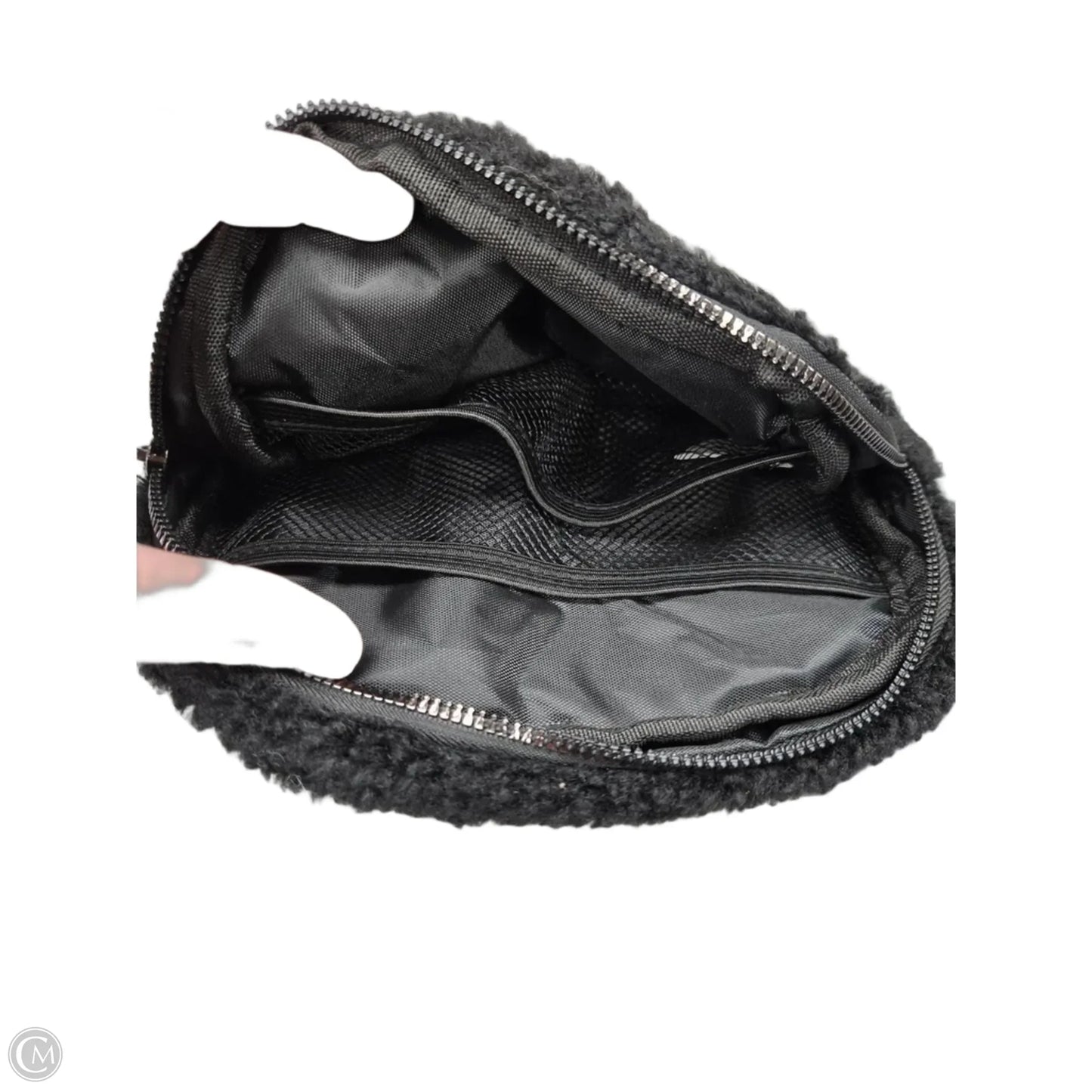 Belt Bag By Clothes Mentor, Size: Medium